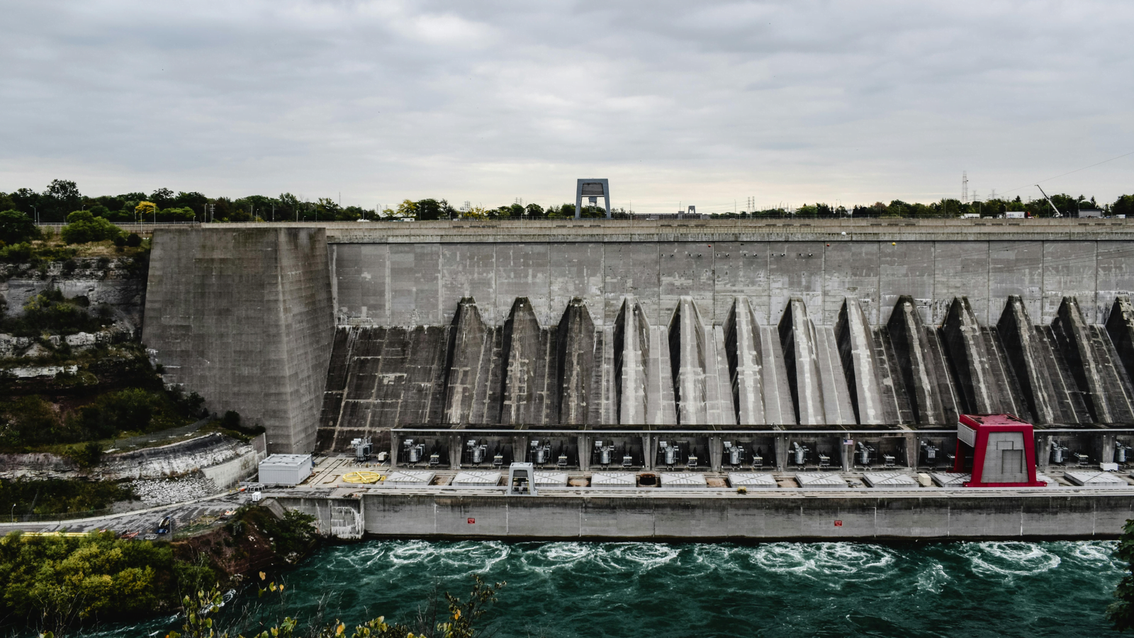 Hydropower: Achieving Global Renewable Energy Targets