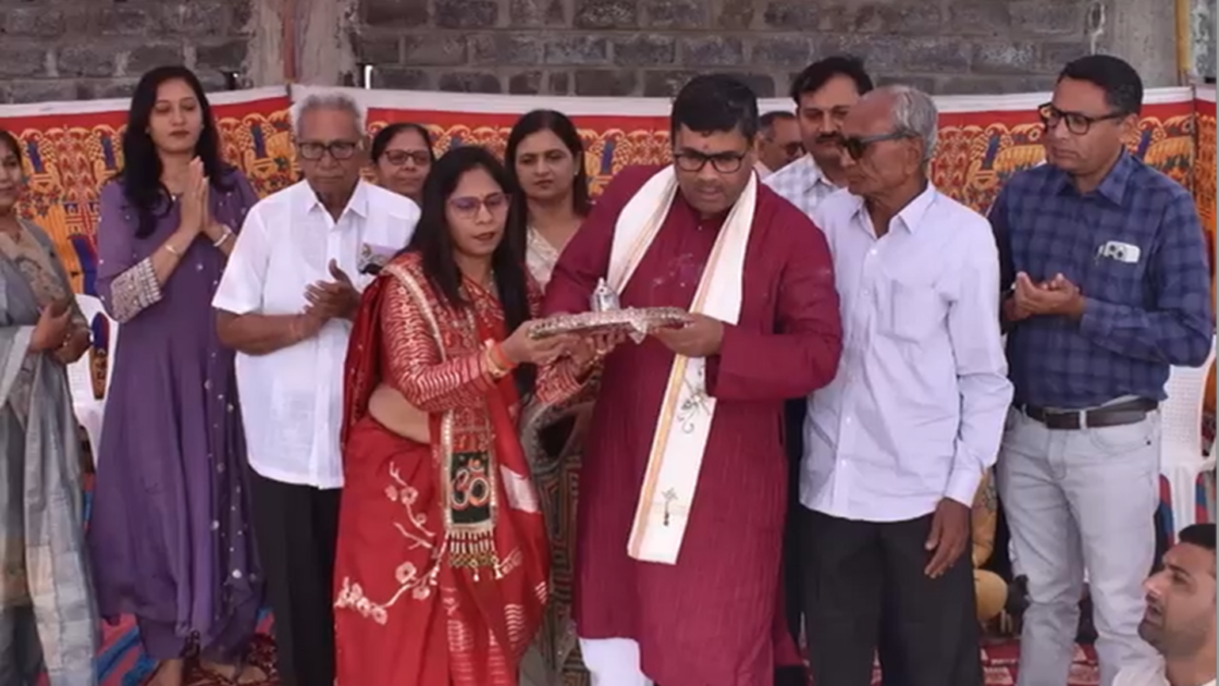 Credence Solar officials and attendees perform a ceremonial ground-breaking ritual at the Rajkot site for a 2 GW solar cell manufacturing facility in Gujarat.