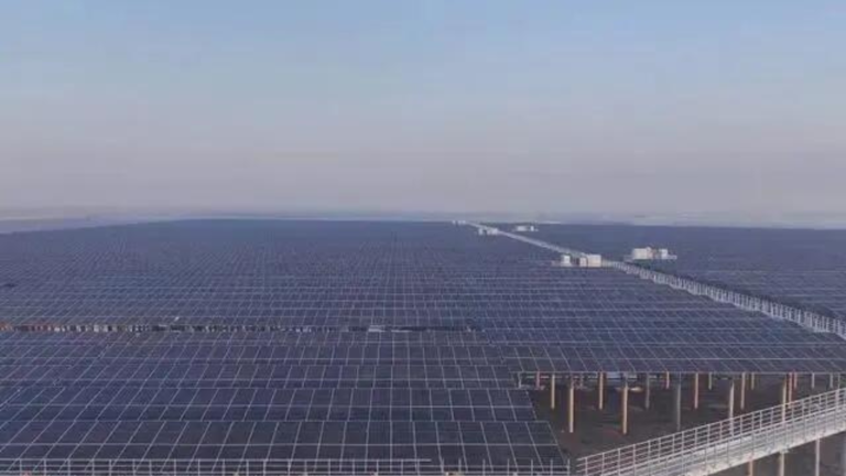 China builds first integrated offshore solar, hydrogen and storage system