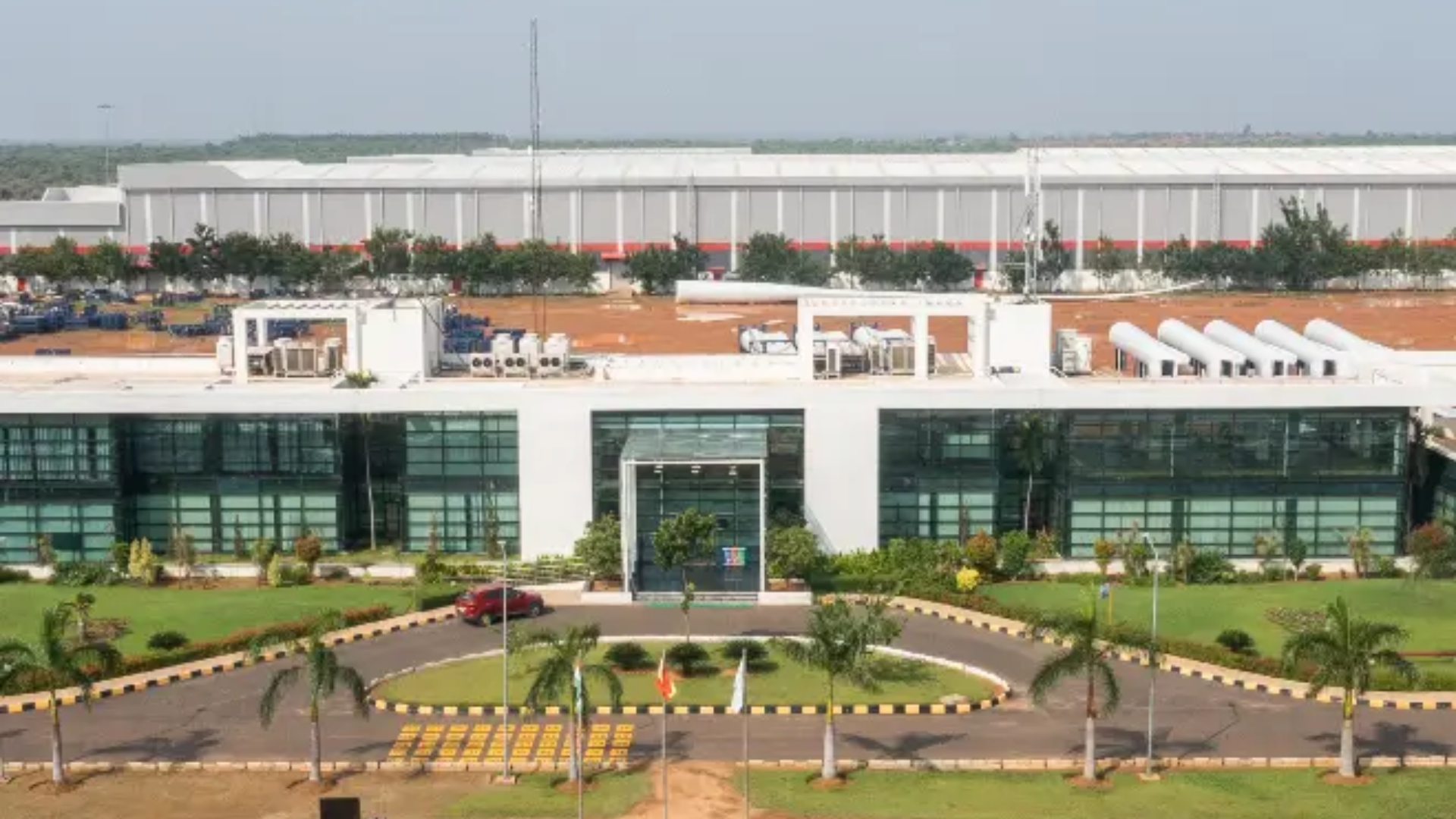 Aerial view of Vayona Energy's manufacturing campus in Andhra Pradesh, comprising blade production and wind turbine component manufacturing facilities.