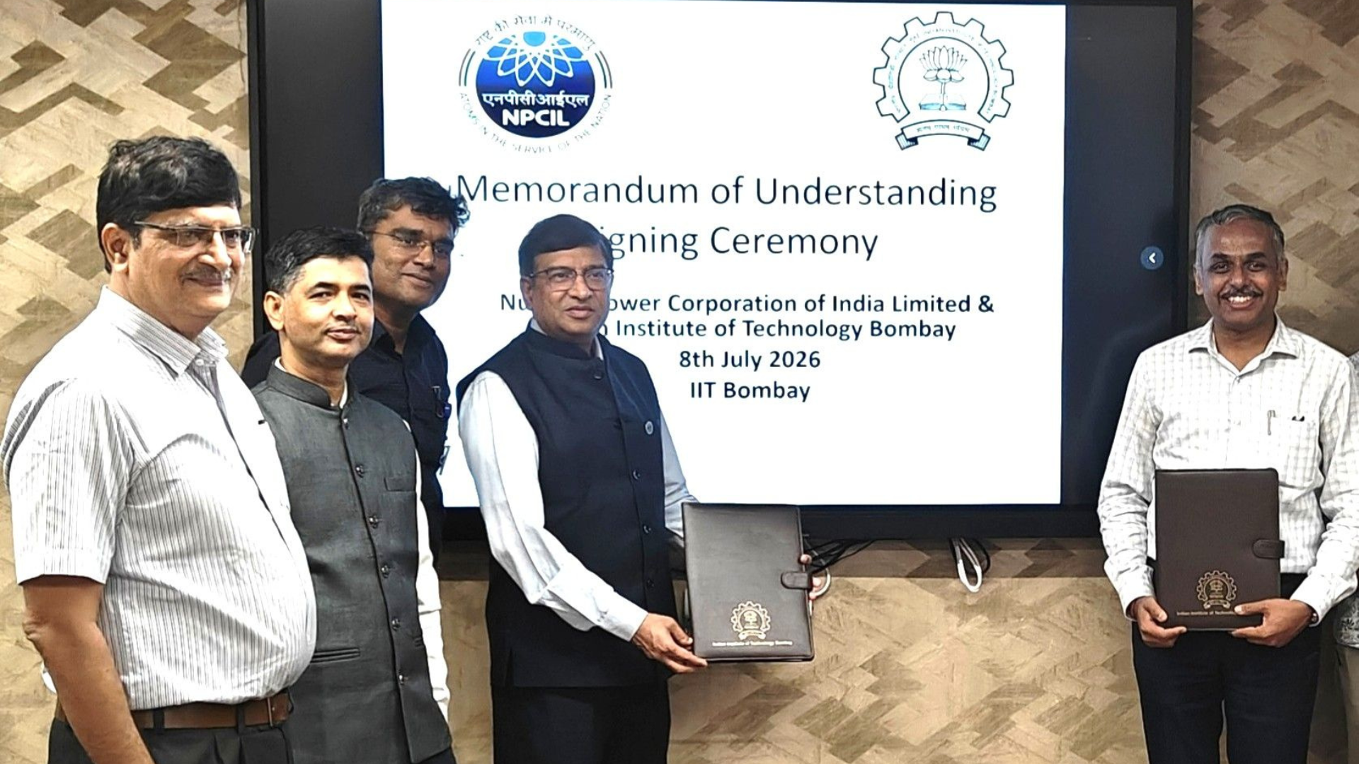 NPCIL and IIT Bombay officials at the MoU signing ceremony for Deep Soil Mixing trials for GHAVP Units 3 & 4 in Mumbai.